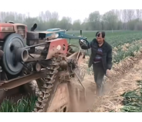 拖拉机 #耕地机 #机械设备 #机械展示 #农业机械#三农