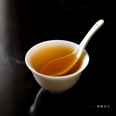 茶叶礼盒装2023武夷山正山桐木关小赤甘特级正山小种红茶凝曦茶业